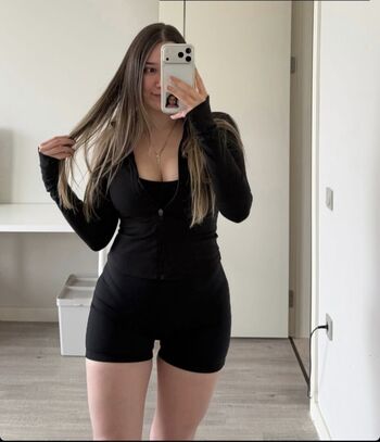 Full leaked Miafitz private photo