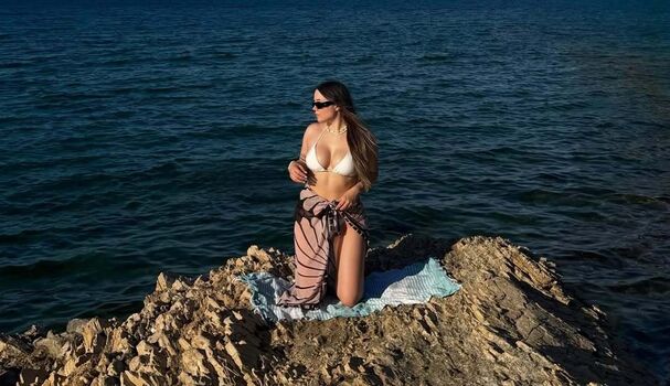 Full leaked Miafitz private photo