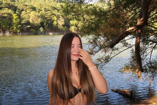 Full leaked Miafitz private photo