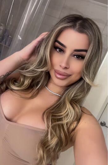 miah__c