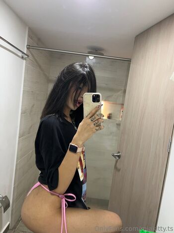 Full leaked Miakitty ts private photo