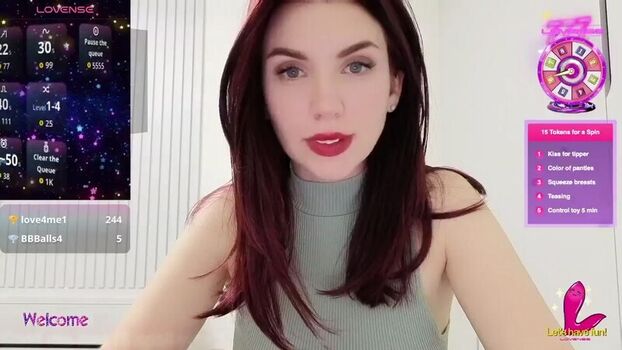 Full leaked Mialuxe private photo