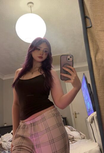 Full leaked Miaowiee private photo