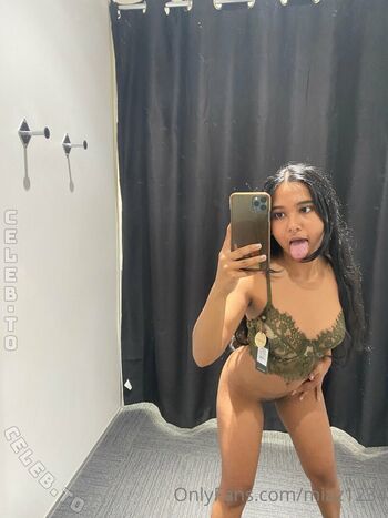 Full leaked Miaz page private photo
