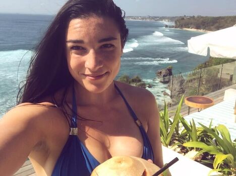 Full leaked Michelle jenneke private photo
