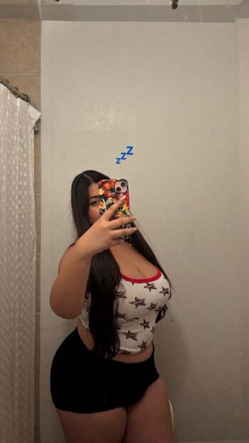 michelle_m23_