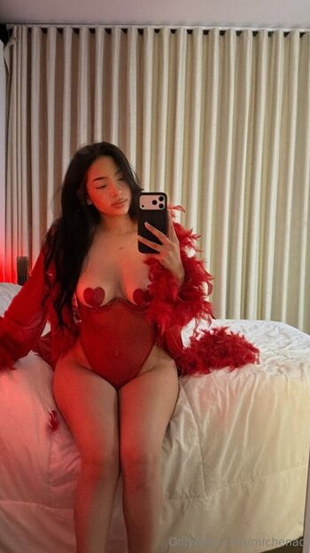 Full leaked Michenao private photo