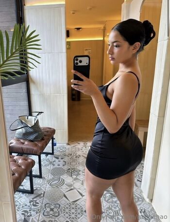 Full leaked Michenao private photo