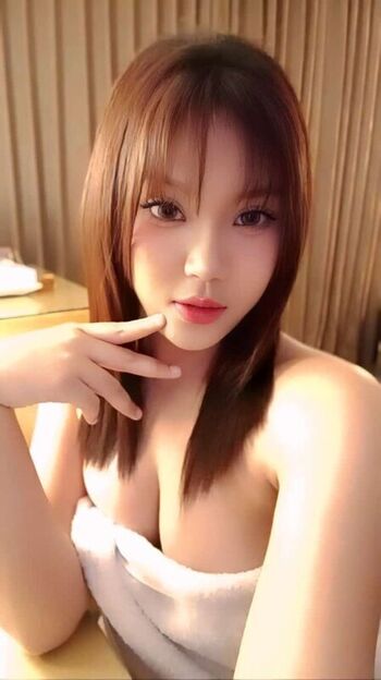 Full leaked Michikoo x private photo