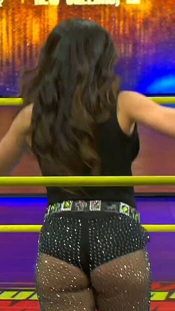 Full leaked Mickie james private photo