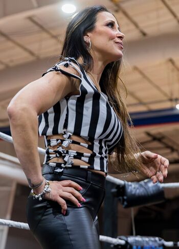 Full leaked Mickie james private photo