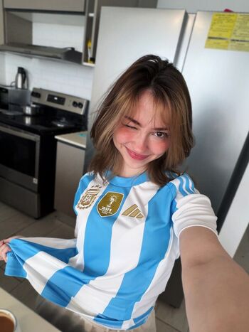 Full leaked Mictia private photo