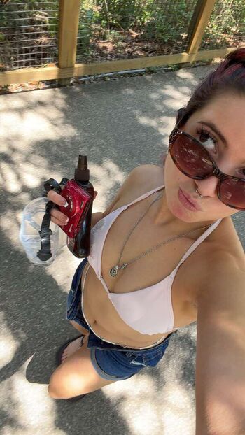 Full leaked Midget miki private photo