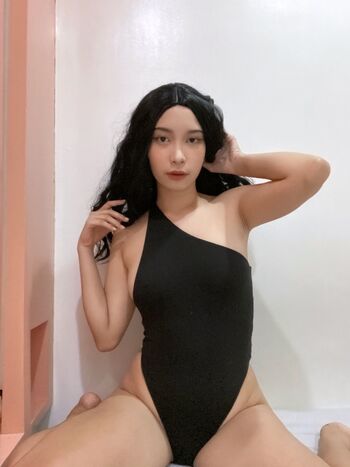 Full leaked Miikaageeee private photo