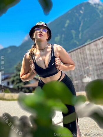 Mika Nox