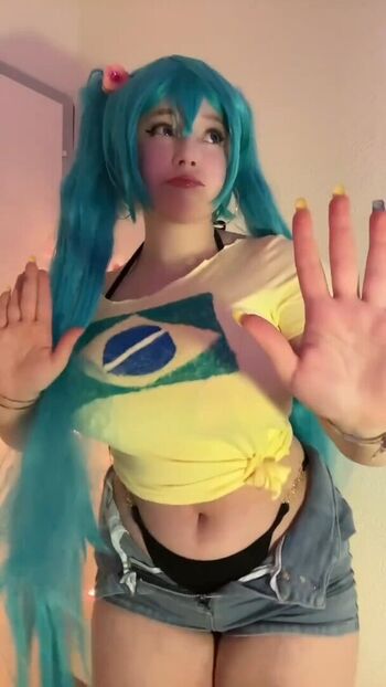 Full leaked Mikaiichan private photo