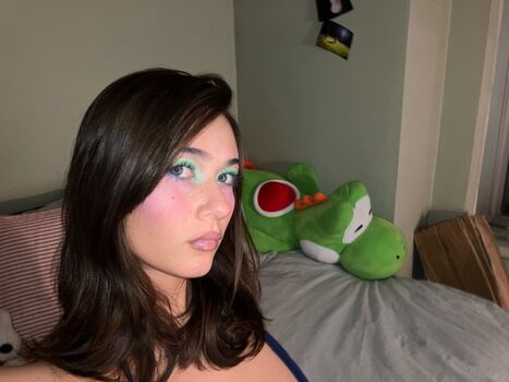 Full leaked Mikaila private photo