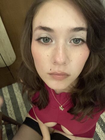Full leaked Mikaila private photo
