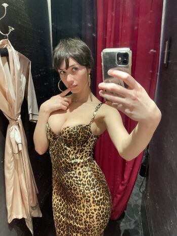 Full leaked Mikaila private photo