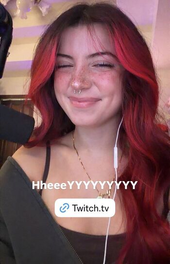 Full leaked Mikiexe page private photo