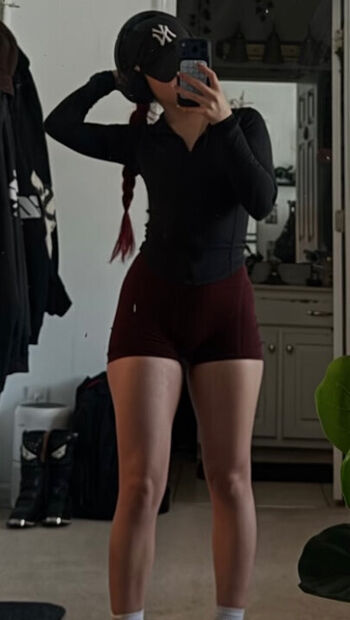 Full leaked Mikiexe page private photo