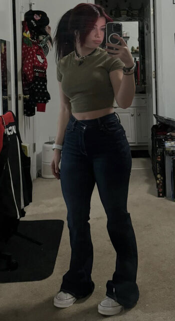Full leaked Mikiexe private photo