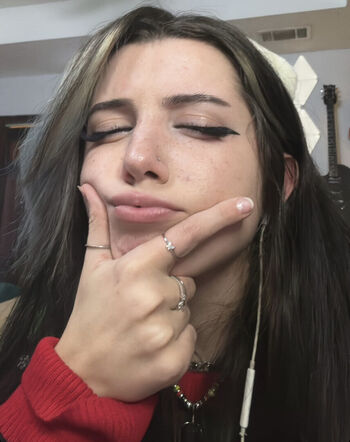 Full leaked Mikiexe page private photo