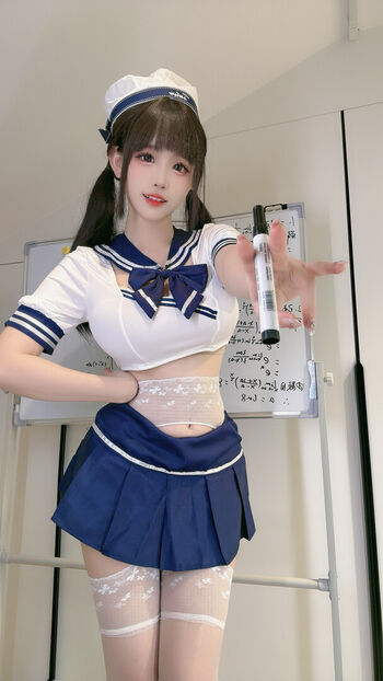 Mikomikoww