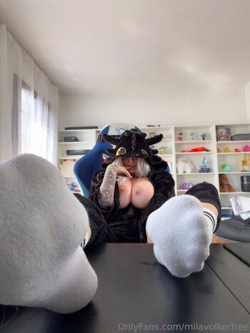 Full leaked Mila volker page private photo
