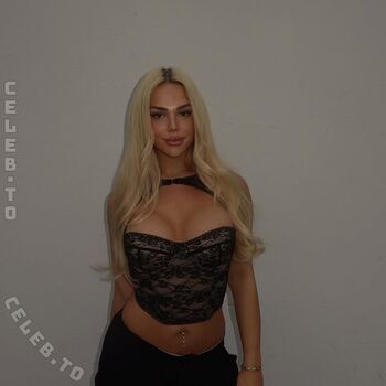 Full leaked Milaneedls private photo
