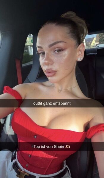 Full leaked Milaneedls page private photo