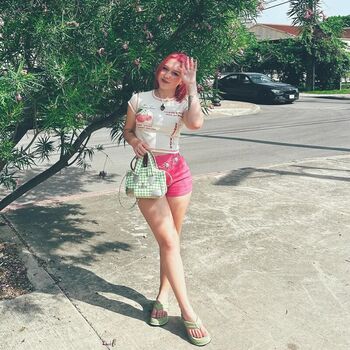 Full leaked Mildhippie page private photo
