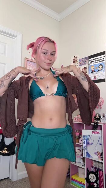 Full leaked Mildhippie private photo