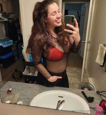 Full leaked Miley grace page private photo
