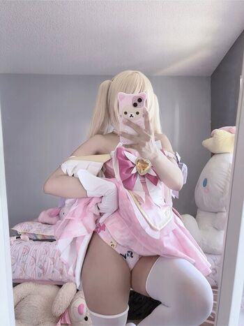 Full leaked Milkiewaifu private photo