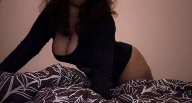 Full leaked Milkisseee private photo