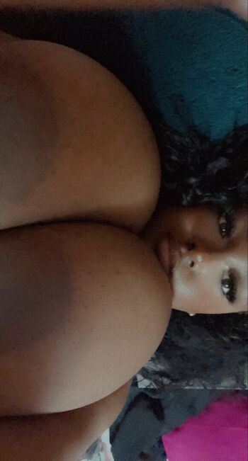 Full leaked Milkmami private photo