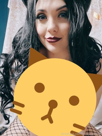 Full leaked Milkydesserts private photo
