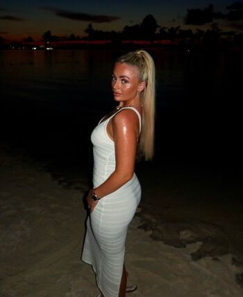 Full leaked Milli tansley private photo