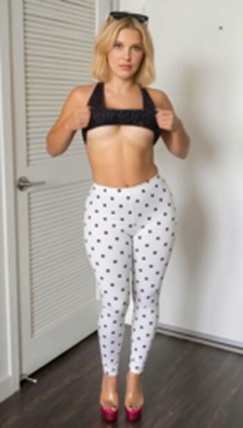 Full leaked Millie bobby brown page private photo