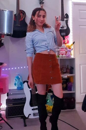 Full leaked Millie mochis private photo