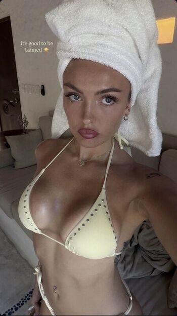 Full leaked Milliet private photo