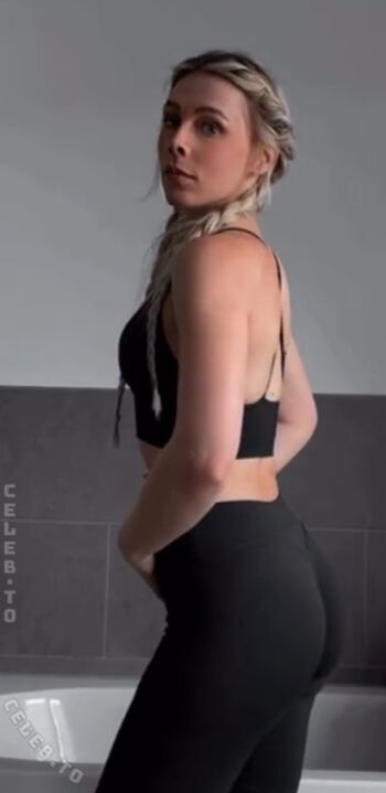 Full leaked Milschbaum page private photo
