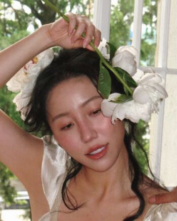 Full leaked Mimi shou private photo
