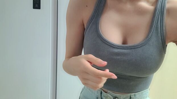 Full leaked Min e private photo