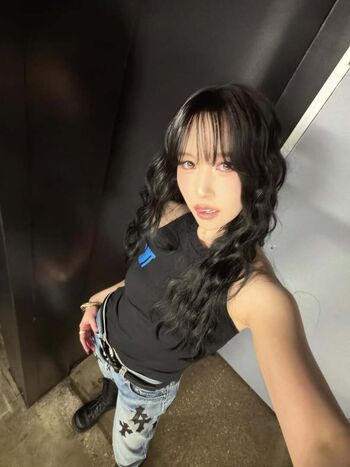 Full leaked Mina myoi page private photo