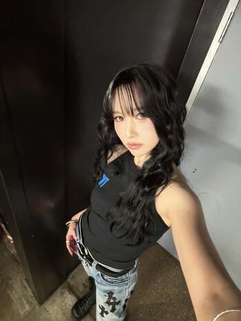 Full leaked Mina myoi page private photo