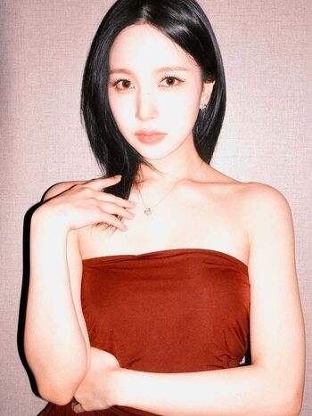 Full leaked Mina myoi page private photo