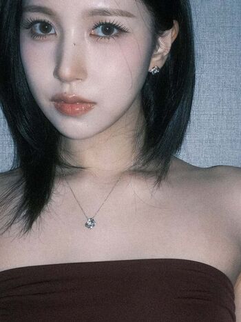 Full leaked Mina myoi page private photo