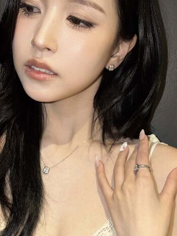 Full leaked Mina myoi private photo